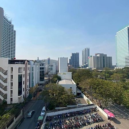 Rest@Ratchada Hotel Bangkok Exterior photo